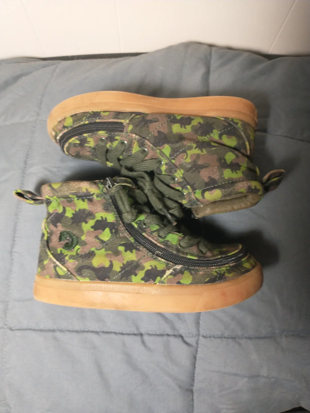 Billy High-Top Toddler Sneaker - Size 10M - Camouflage Print w/ Side Zip Closure
